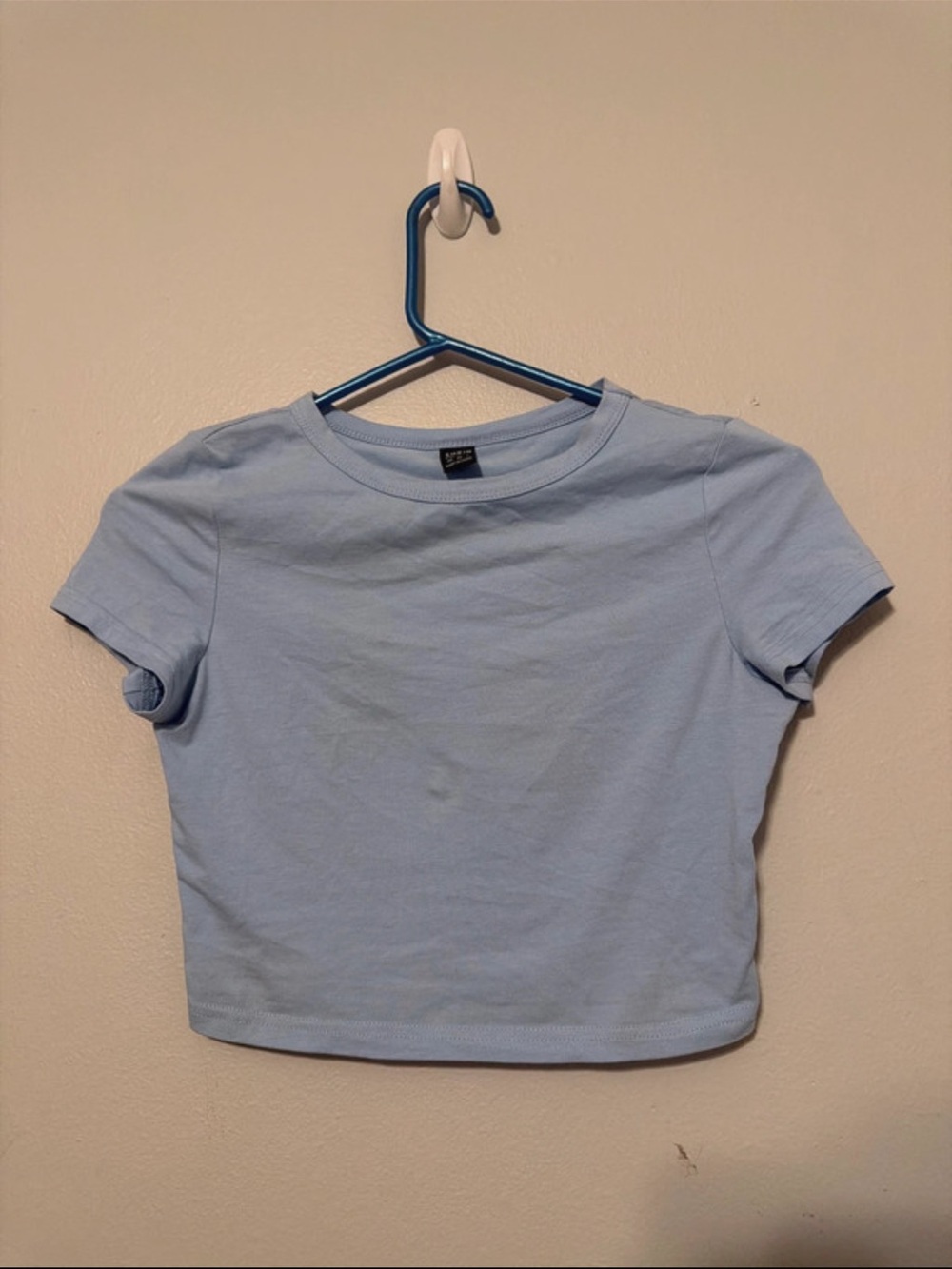 Shein baby blue cropped t shirt